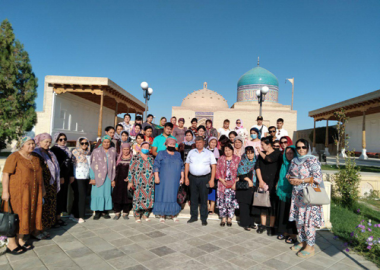 Ходимлар учун тарихий шаҳарларга саёхат уюштирилди