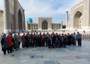 Ўқитувчи ва мураббийлар 