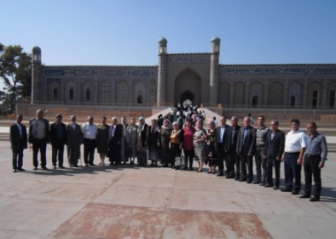 Кексалар касаба уюшмалари эътиборида