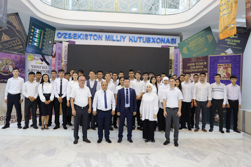 Талабалар Миллий кутубхонага аъзо бўлишди