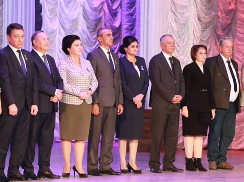 МУНОСИБ  ЭЪТИРОФ